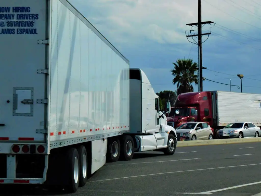 semi-truck asset tracking